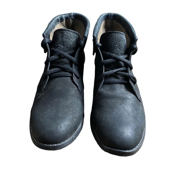 Steve Madden Black Stingrei Genuine Leather Ankle Boots - Picture 2 of 6